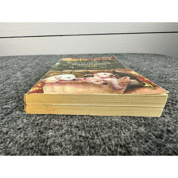Heart of the Family by Margaret Daley (Paperback) - Picture 4 of 6